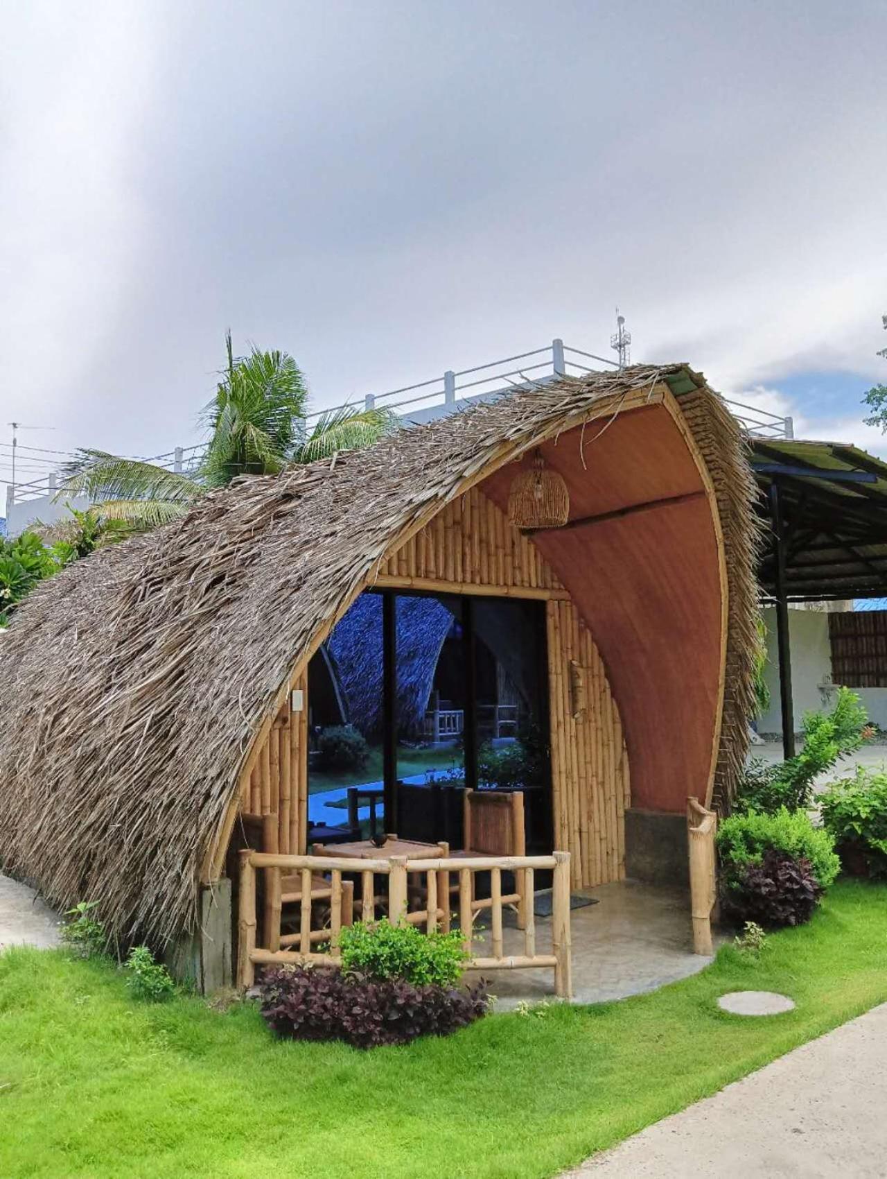 East Holiday Resort Moalboal Exterior foto